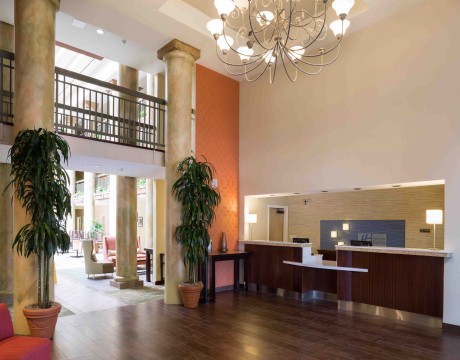 Holiday Inn Express and Suites MH - Front Desk and Registration